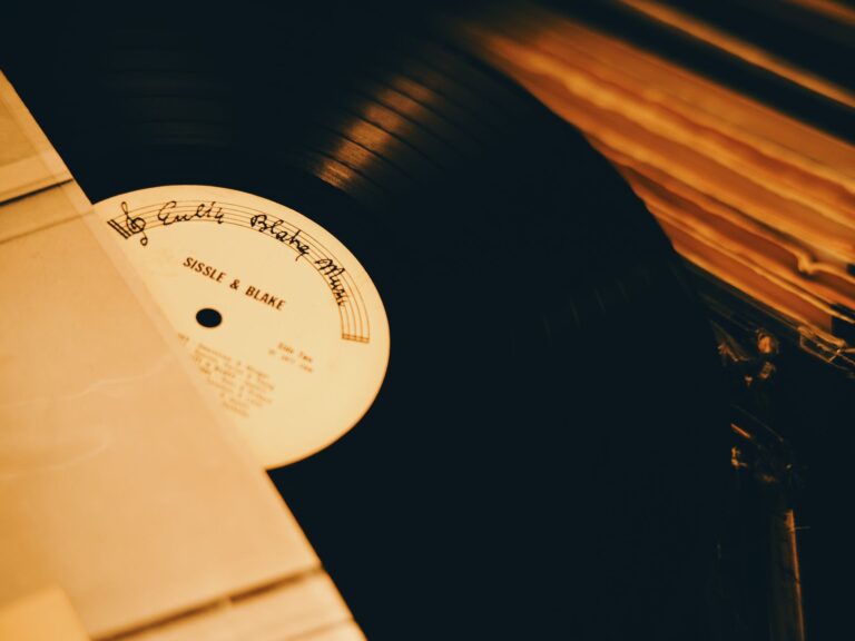 Why Old Music Sounds Better Than Modern Songs