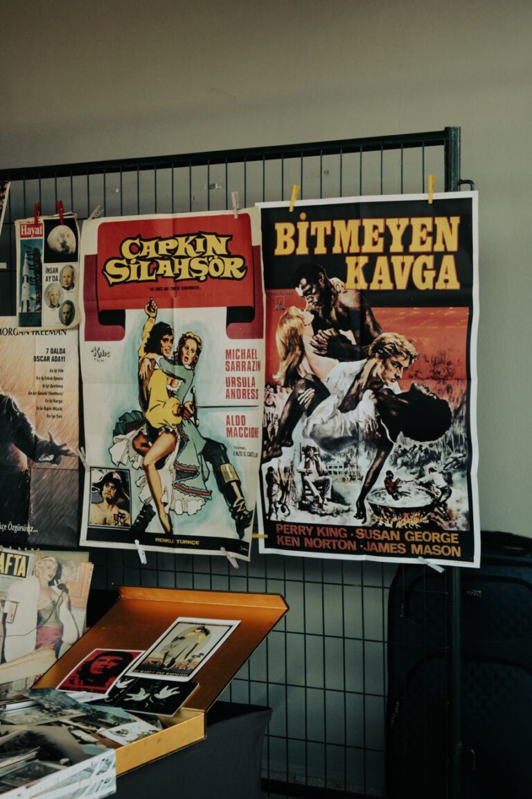 Vintage Cinema Aesthetics Every Film Lover Should Know