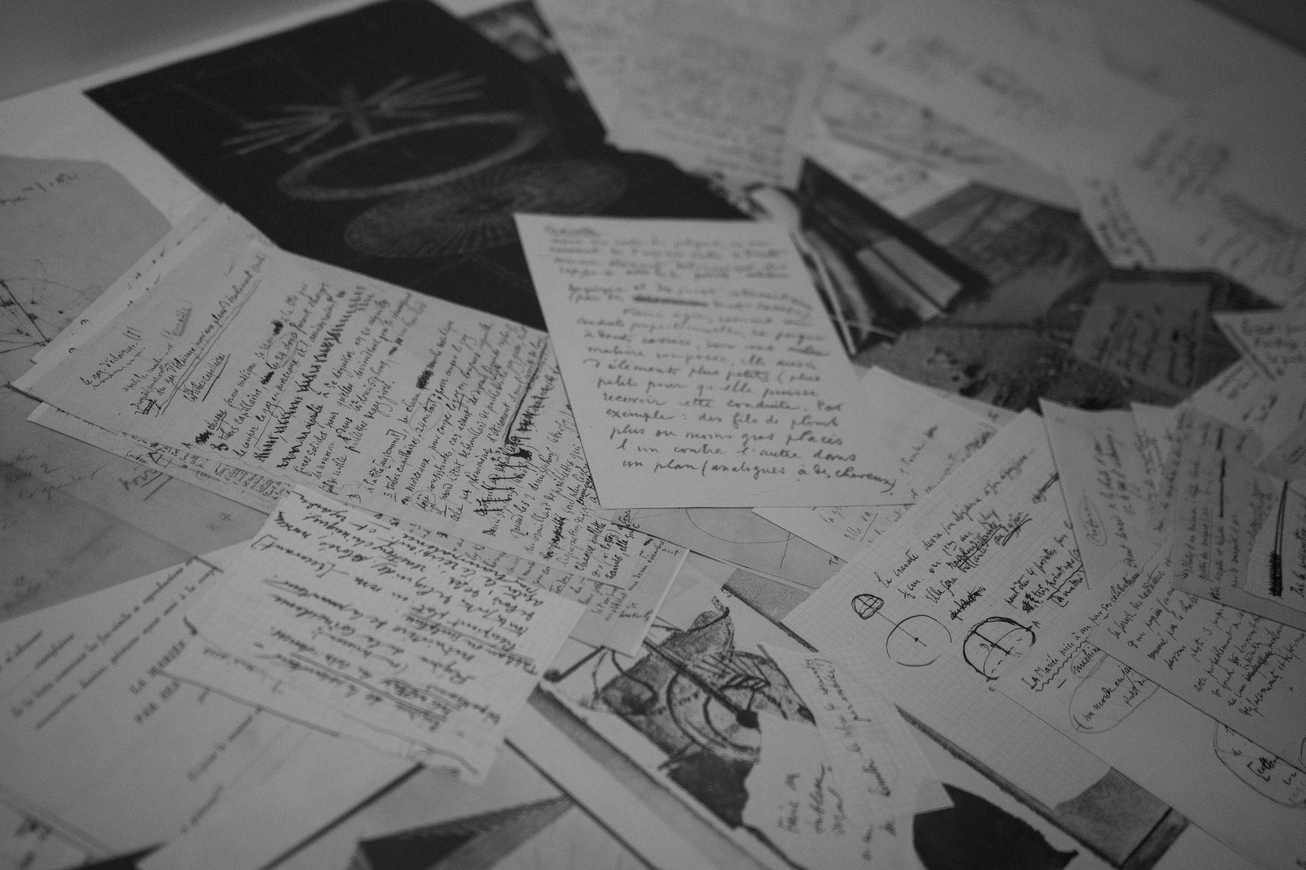 Flashbulb Memories and the Illusion of Perfection comparative analysis