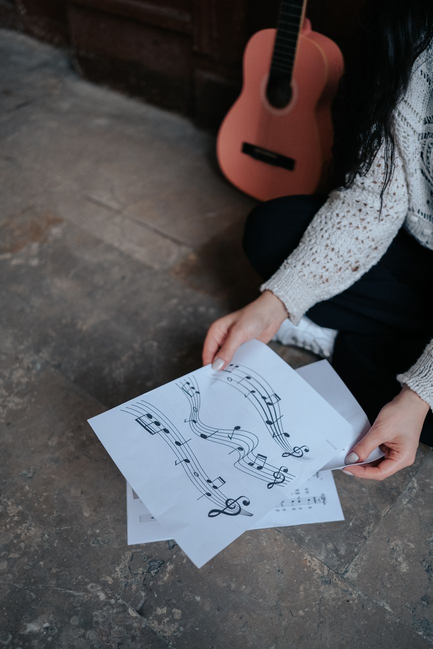 The Auditory Canvas: How Musical Scores Elevate Visuals leitmotifsrecurring musical