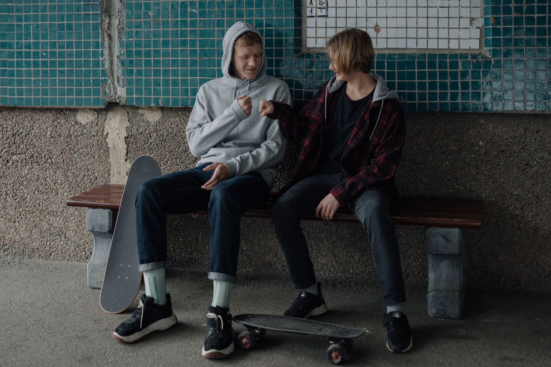 The Psychological Phenomenon of the Reminiscence Bump during adolescence